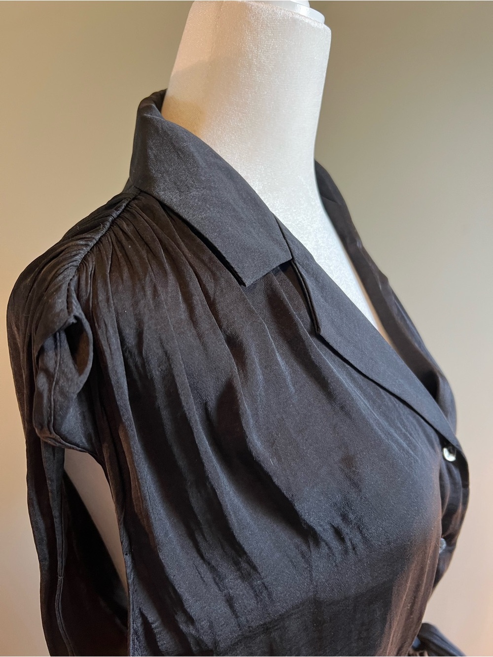 Madison D’Amelie Sleeveless Button-Front Midi Dress with Tie Waist - Black - Picture 3 of 3